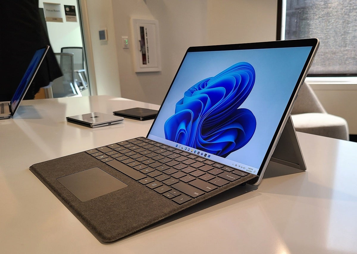microsoft surface pro 8 cam ung